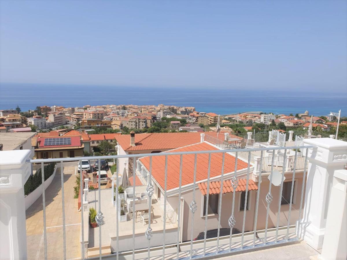 Appartamenti Borgo Panoramico N 9 Tropea Eksteriør billede